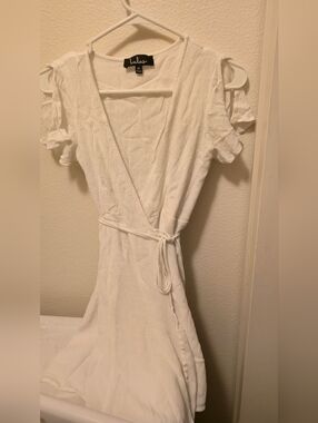 White Wrap Mini Dress Size M